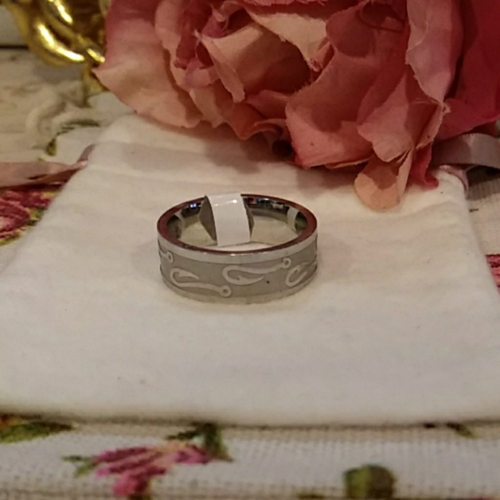 Mens Etched Fish Hooks Titanium Men's Ring